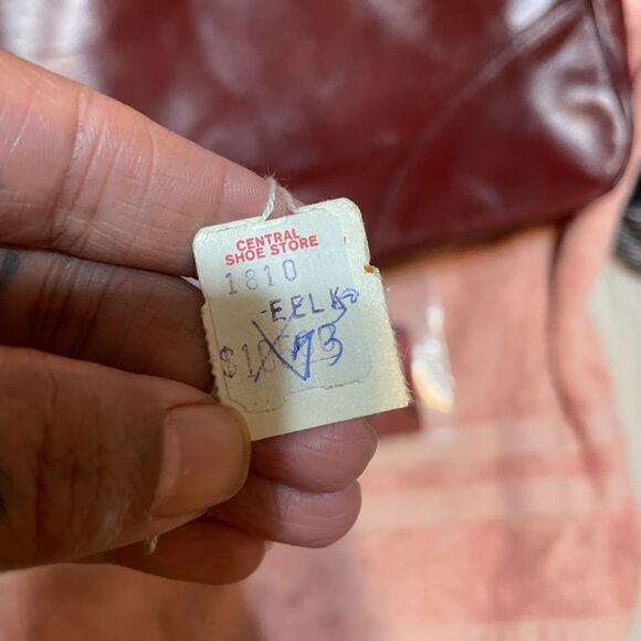 Vintage 60s  ETIENNE AIGNER Oxblood Shoulder Bag Hinge Hardware Mirror Tag - Picture 6 of 14